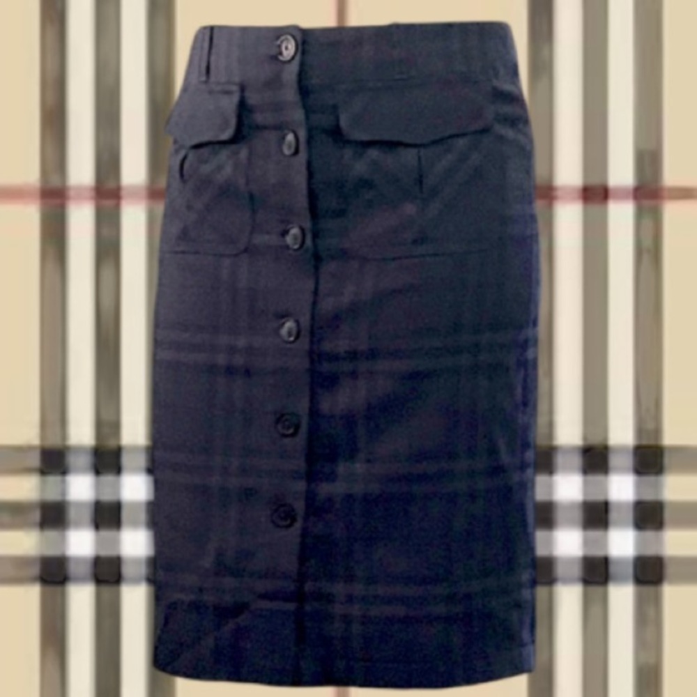 💥Rare Burberry Wool Plaid/Nova Check Skirt - Picture 2 of 16